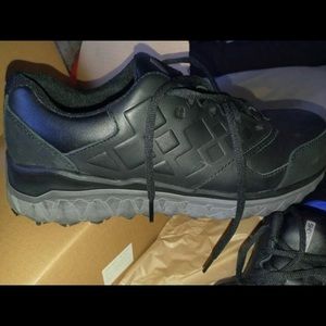 Men’s Black Aluminum Toe Work Shoes